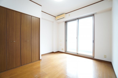 【居間・リビング】 | アンプルールフェールK.Yu | ※同物件・同タイプの写真です。