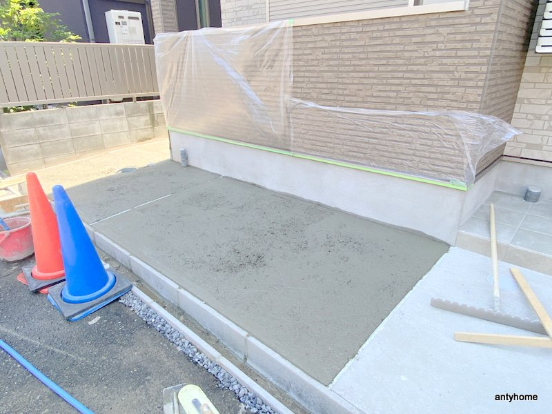 アート吹田泉町　仲介手数料無料の駐車場