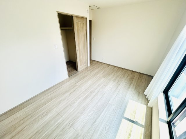 千葉市花見川区さつきが丘１丁目２７番の洋室|2階