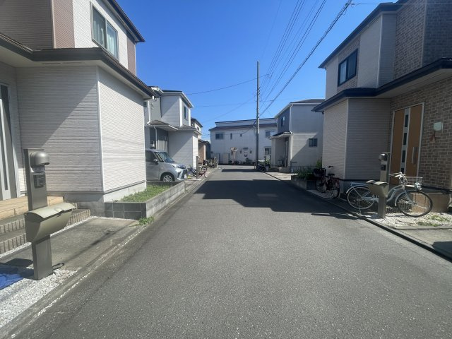【前面道路含む現地写真】 | 武蔵村山市榎2丁目/新築戸建て