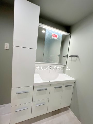 西大島ビューハイツ　102㎡　角　部屋　8階　リ　フォーム済の独立洗面台
