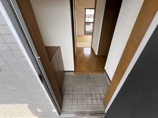 エトワールSTの玄関