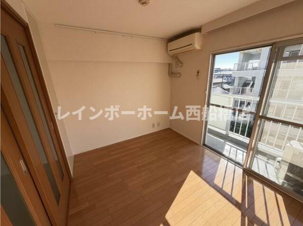 行徳マンションの居間・リビング