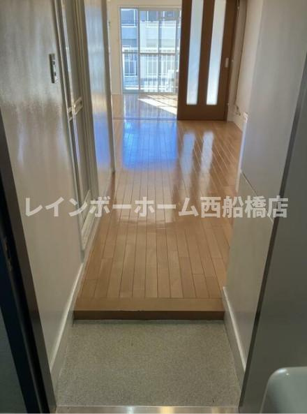 行徳マンションの玄関