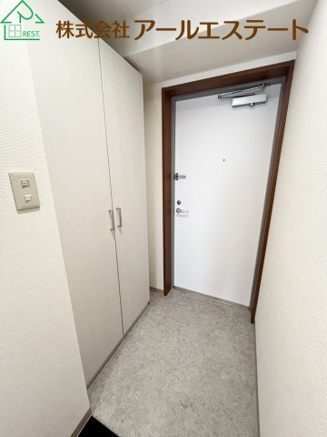 リベール加古川南Ⅱ　　山陽電鉄「別府駅」徒歩4分の玄関