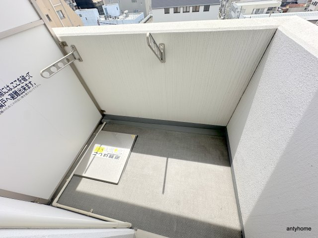 ザパーククロス阿波座　仲介手数料無料のバルコニー