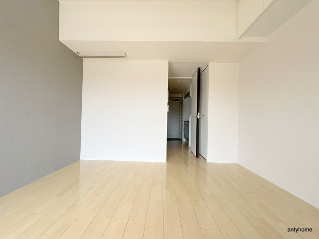 ザパーククロス阿波座　仲介手数料無料の洋室