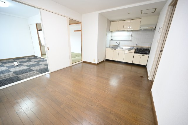 【居間・リビング】 | マンションポプリ