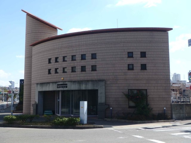名谷13団地45号棟の周辺