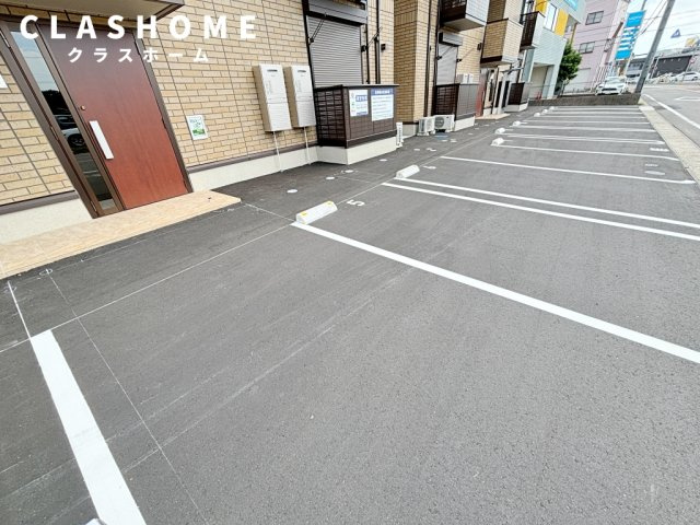 スカイコートA棟　　刈谷市近郊の賃貸はクラスホーム刈谷店の駐車場