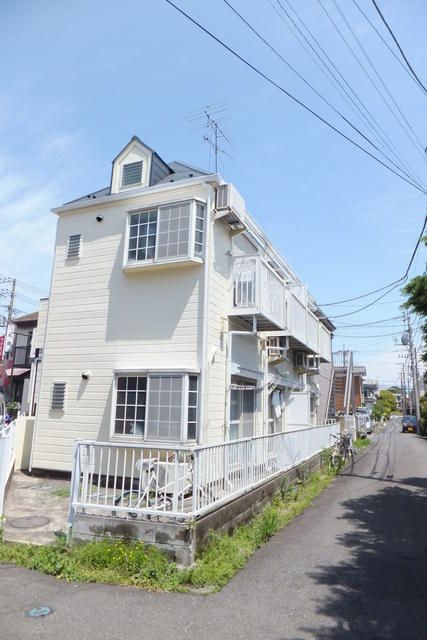 グリーンハウス上鶴間の外観