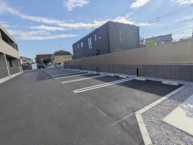 メゾンマリンの駐車場|駐車場の空はご確認ください
