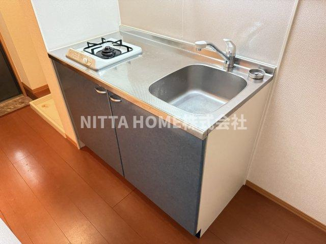 綾部市青野町西吉美前のアパートのキッチン|ガスコンロ１口付きです★