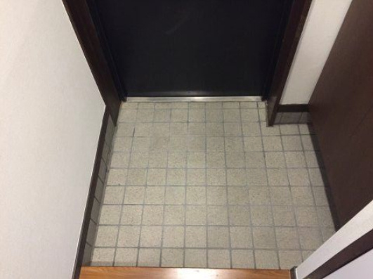 グリンピア亀戸の玄関
