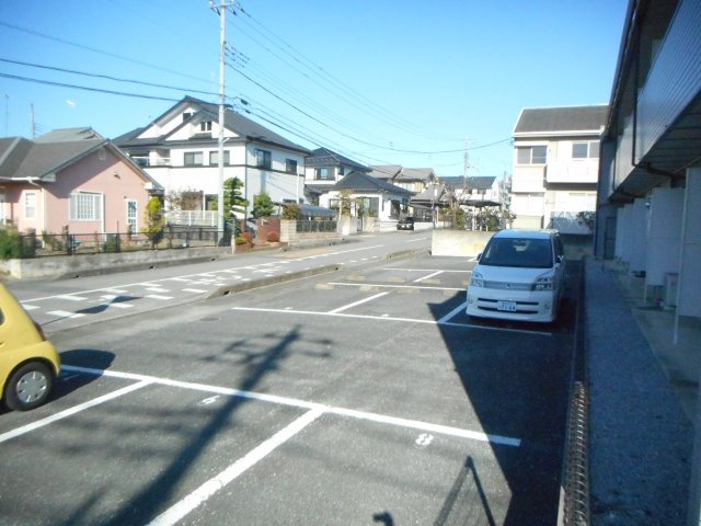アルシェメゾンの駐車場