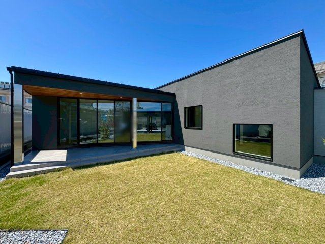 犬上郡豊郷町　新築戸建て