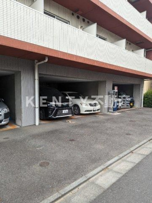 【駐車場】 | クレイシア矢口 | 車をお持ちの方に嬉しい駐車場付きの物件です
