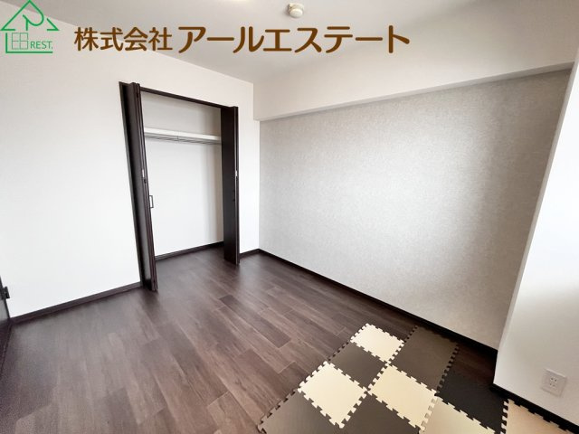 藤和東加古川ハイタウンA棟　　JR「東加古川駅」徒歩10分の寝室