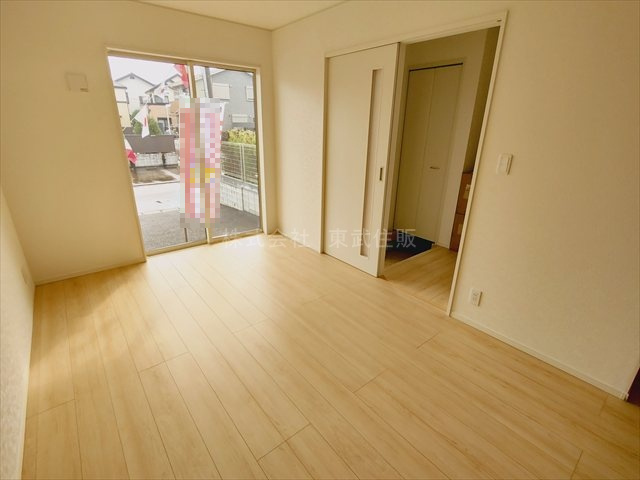 【居間・リビング】の画像