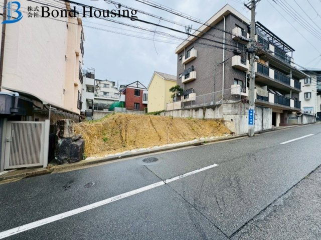 「平屋」「並列3台駐車可」旭が丘1丁目　限定１棟の前面道路含む現地写真