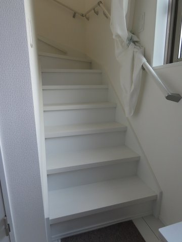 波田　売中古住宅の収納