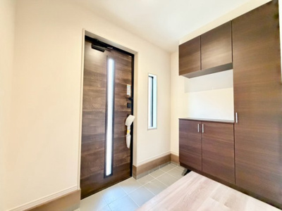 【玄関】 | 照ヶ丘矢田３丁目　新築分譲住宅　全３区画