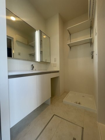 J's stageⅡの洗面所|広い洗面スペース