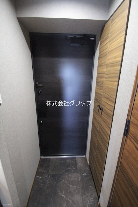 Le'a横濱天王町伍番館の玄関