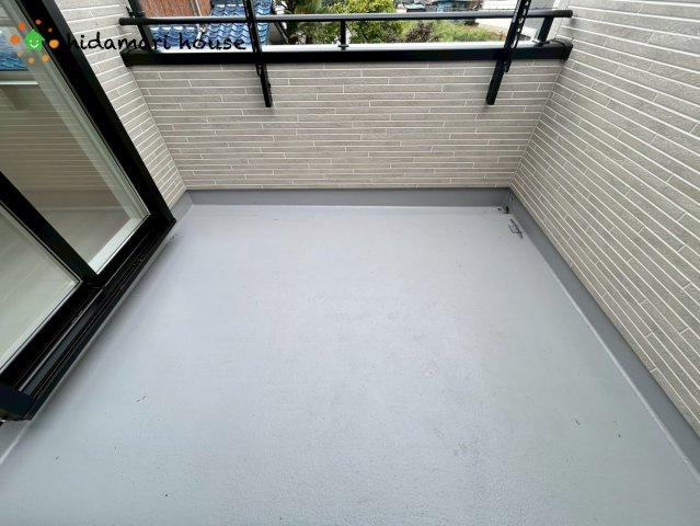 西区佐知川7期　新築戸建　ブルーミング01のバルコニー