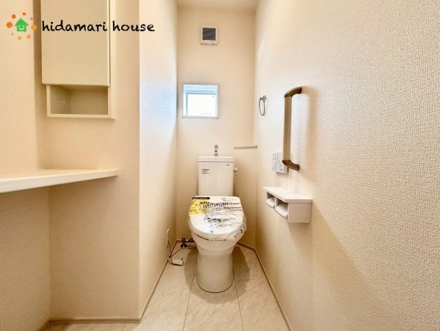 西区佐知川7期　新築戸建　ブルーミング01のトイレ