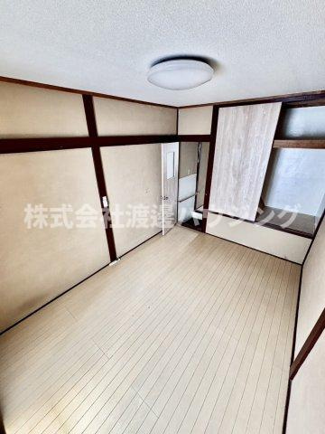 東淀川区上新庄3丁目テラスハウスの洋室