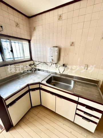 東淀川区上新庄3丁目テラスハウスのキッチン