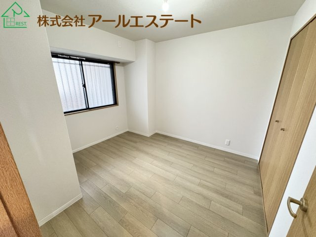 パレ・ロワイヤル姫路駅前　　JR「姫路駅」徒歩11分の子供部屋