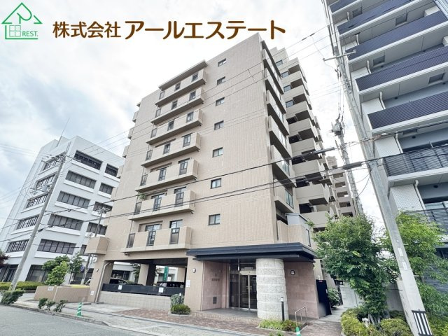 パレ・ロワイヤル姫路駅前　　JR「姫路駅」徒歩11分