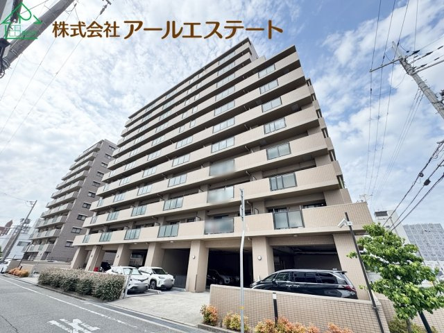 パレ・ロワイヤル姫路駅前　　JR「姫路駅」徒歩11分の駐車場