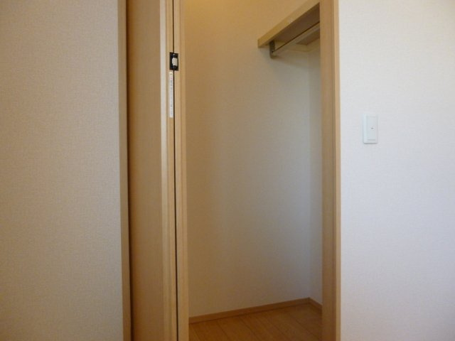 コリーヌ　A棟の収納