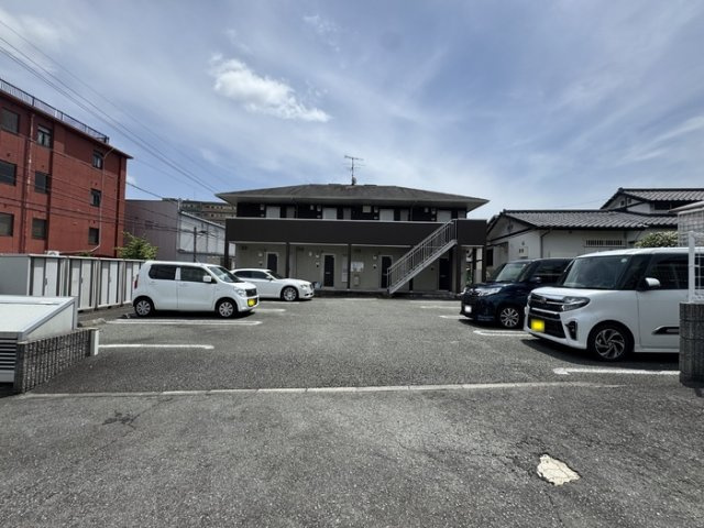 フォルトゥーナの駐車場