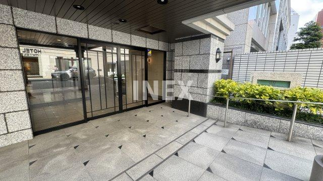 横浜市中区山下町の賃貸マンションのエントランス|オートロック