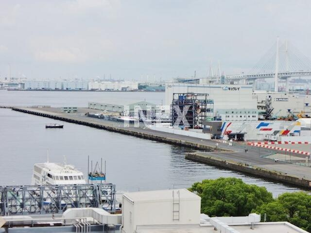横浜市中区山下町の賃貸マンションのその他共用部分|展望デッキからの景色