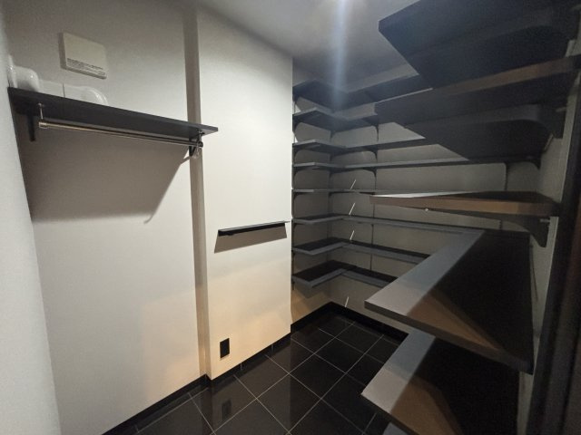 淀屋橋アップルタワーレジデンスの収納|SIC