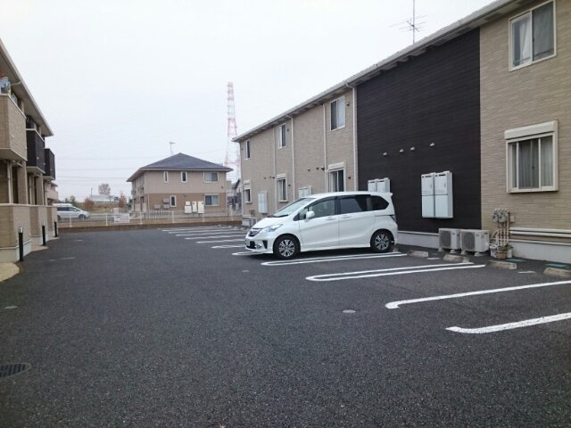 カルムメゾンⅠの駐車場
