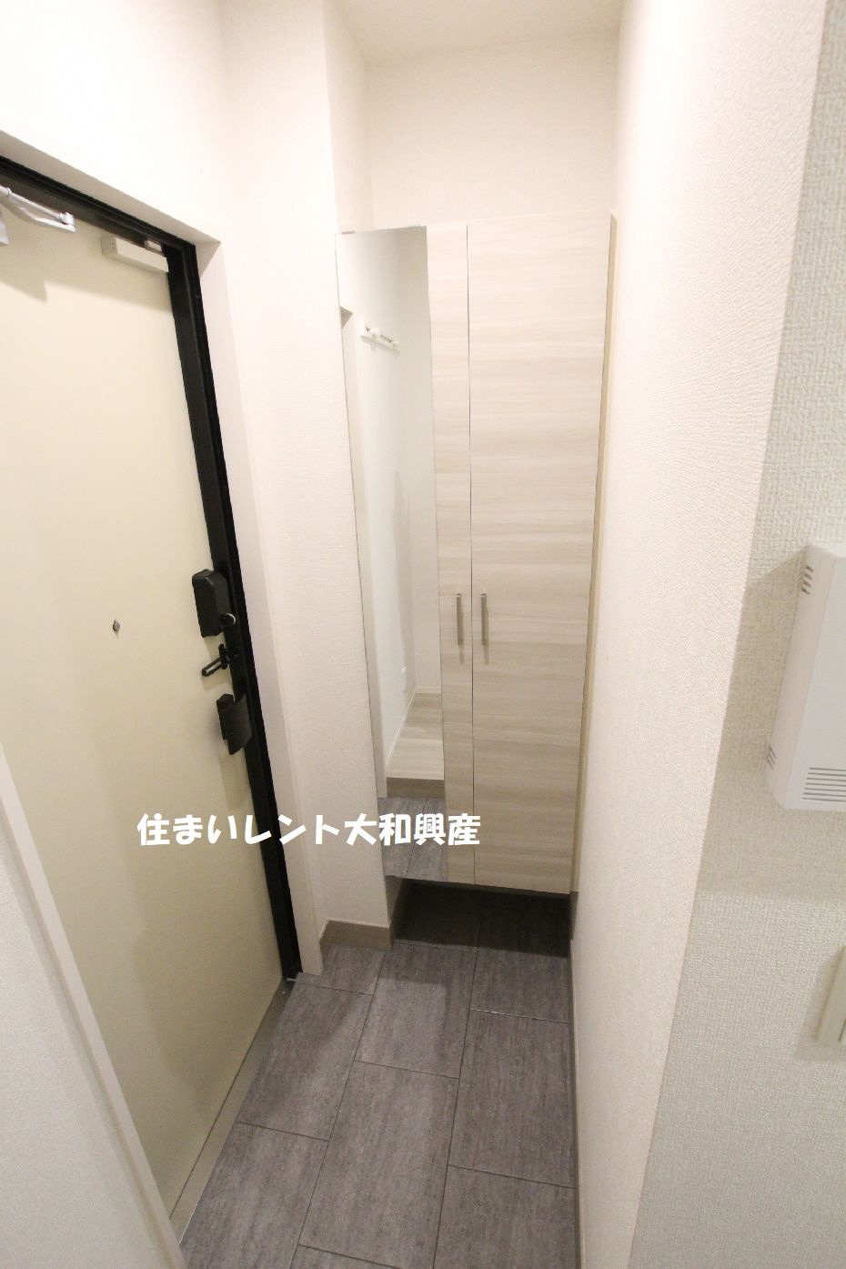 シャンティの玄関