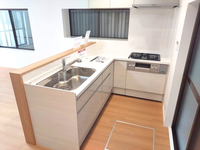 伊丹市荻野4丁目一戸建のキッチン
