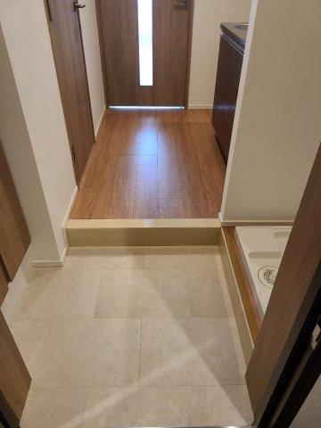 クレヴィスタ立石の玄関|同タイプ別部屋参考写真