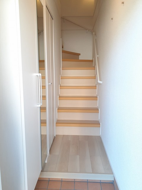 ルピナスの玄関
