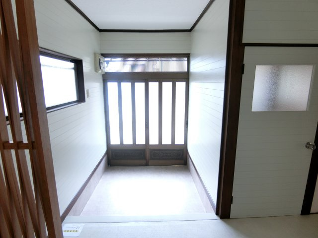 富塚町2156-35戸建の内装