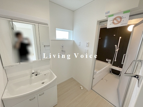 【仲介手数料０円】綾瀬市深谷南第24　新築一戸建て　5号棟　全5棟の脱衣所|綾瀬市深谷南第24　新築一戸建て　全5棟