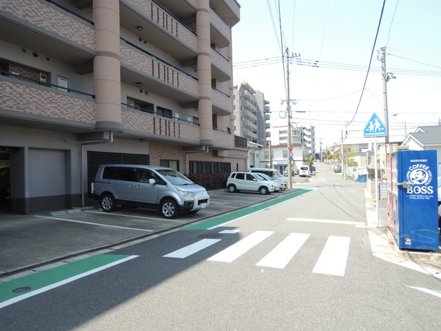 アンジェロポストⅡ の駐車場