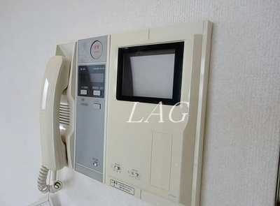 【設備】 | パークウェル京橋 | モニター付きインターホンです。