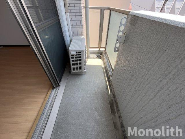 エスタシオン高石のバルコニー